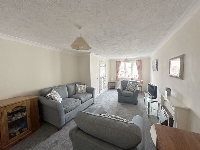 Flat Darkes Lane in Hertsmere