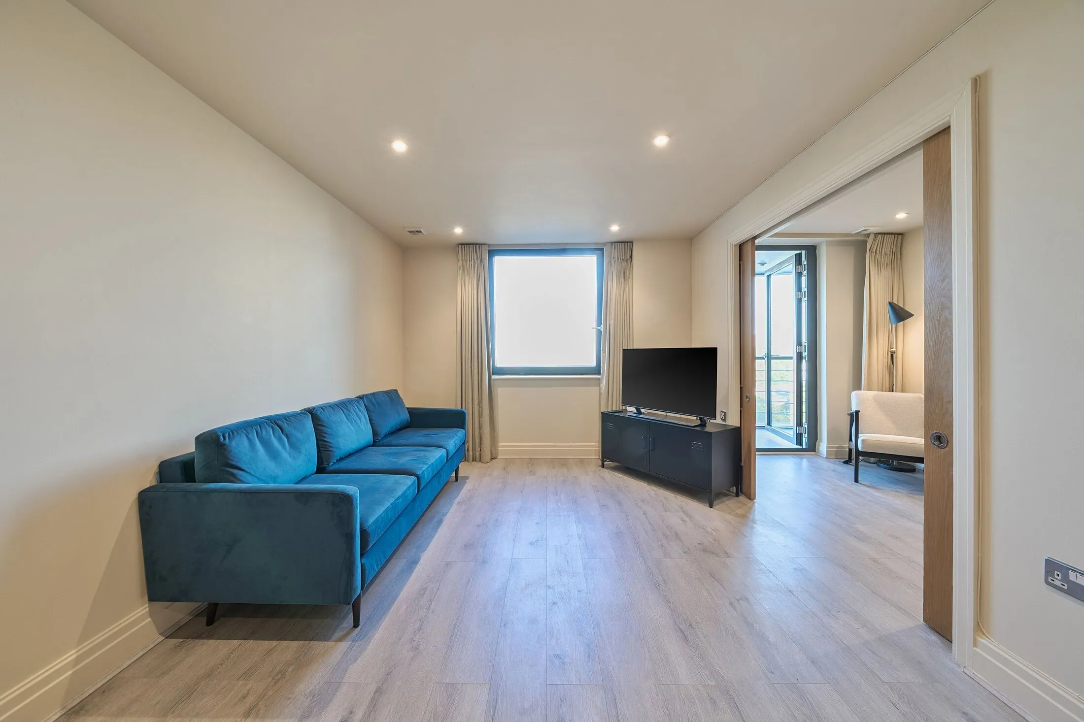 Flat yes in City of Westminster