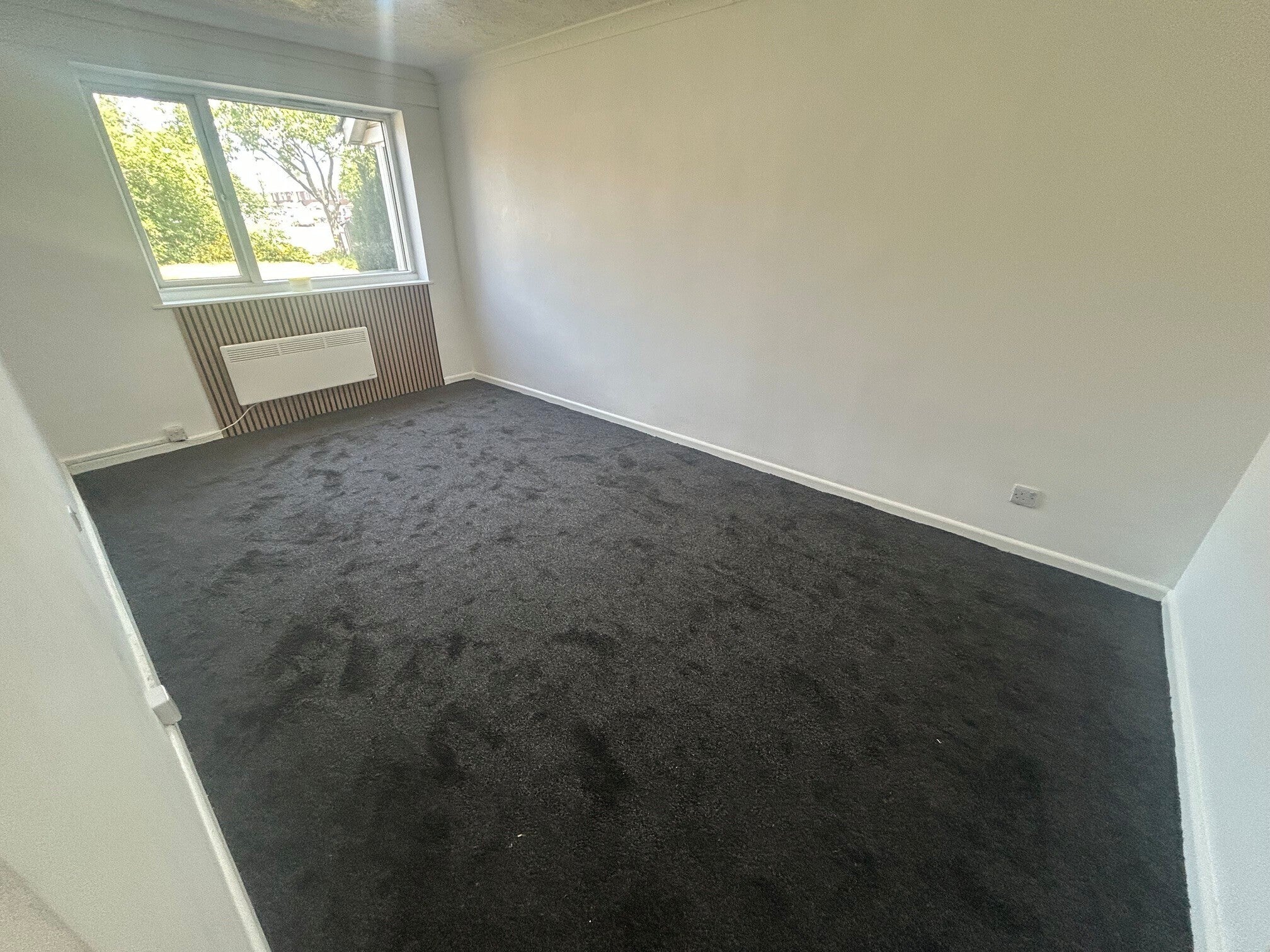 Flat Cheswood Drive in Birmingham