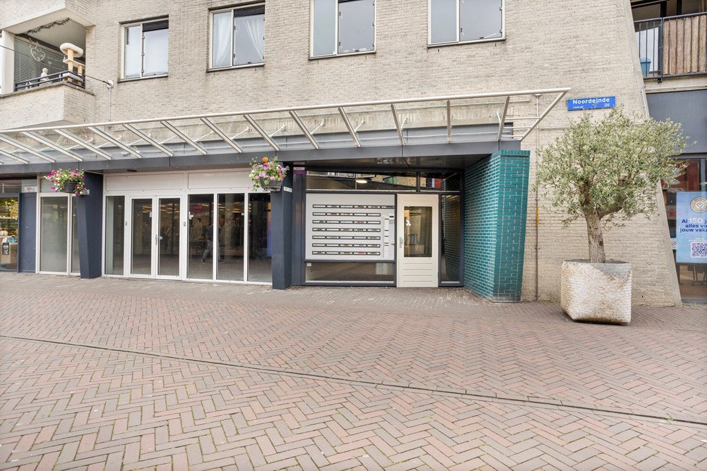 Appartement Noordeinde 329 in Almere