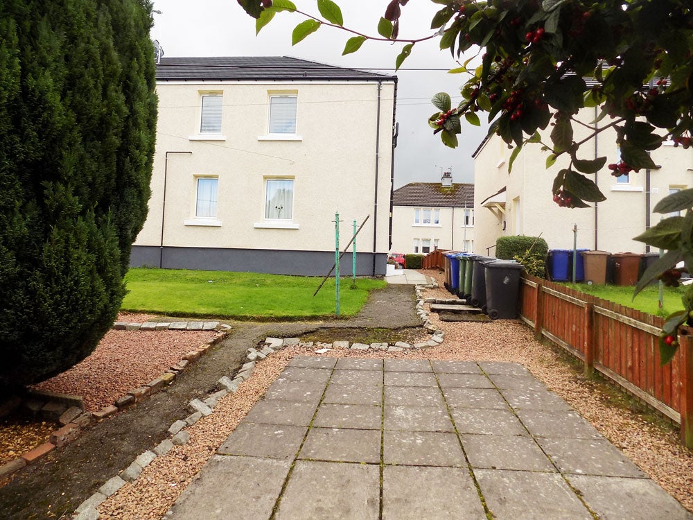 Flat Crags Avenue in Paisley