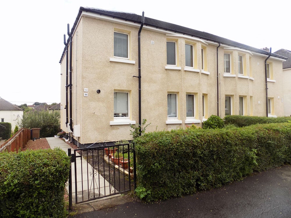 Flat Crags Avenue in Paisley