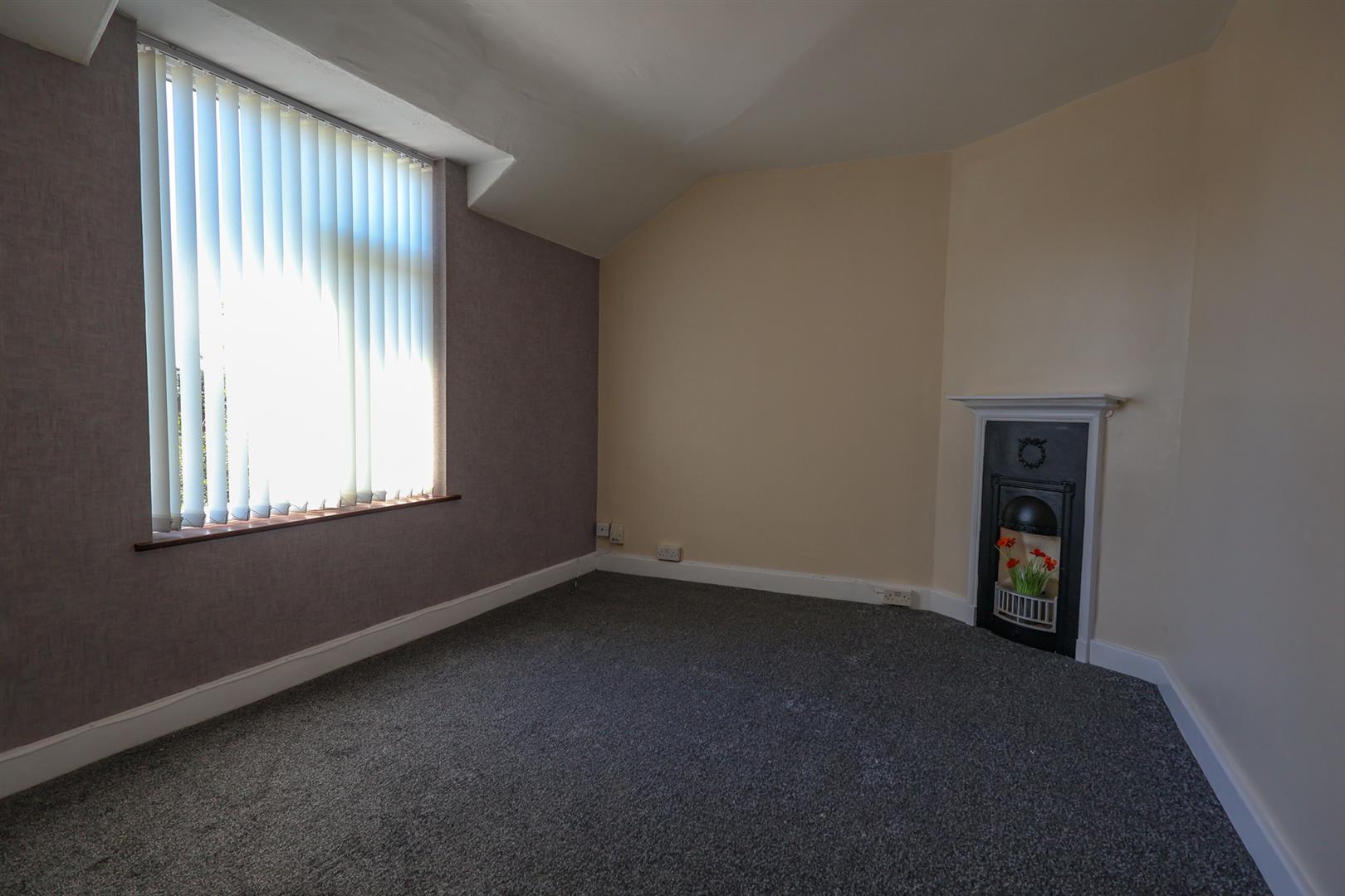 Flat Evesham Road in Redditch