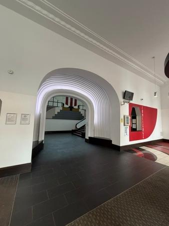 Flat Sauchiehall Street in Glasgow