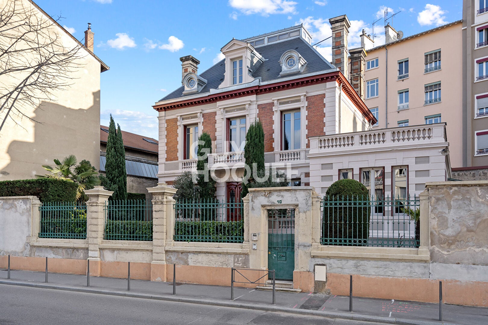 Chambre Rue Roger Lenoir à Villeurbanne
