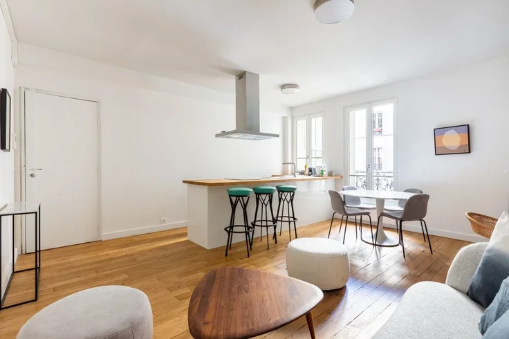 Appartement Rue de la Comète à Paris