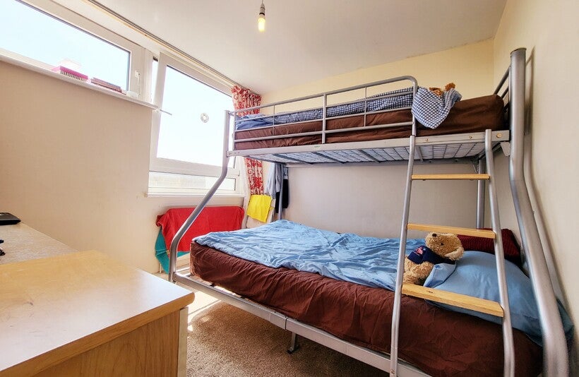 Flat Bidbury Close in Greater London