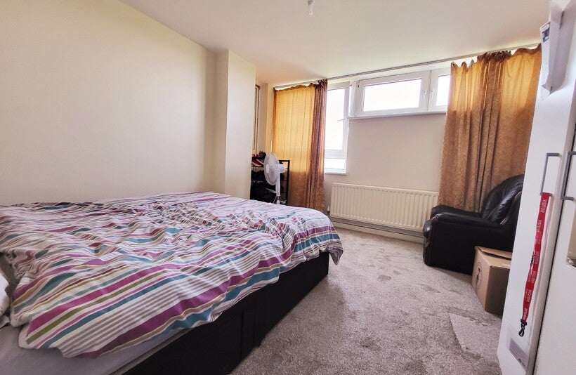Flat Bidbury Close in Greater London