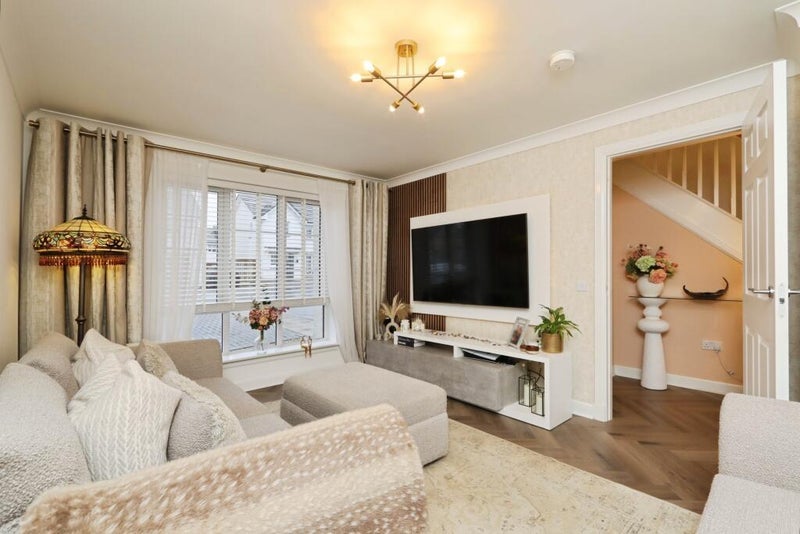 Room Bissell Crescent in Cambuslang