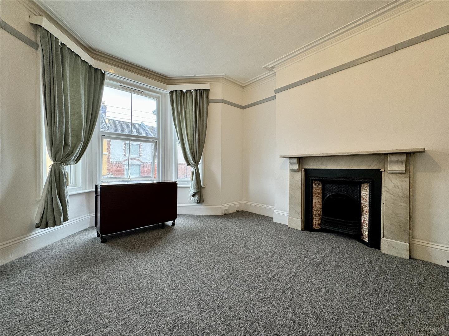 Flat London Road in Rother