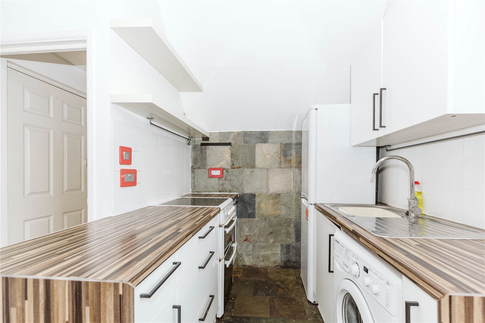 Flat Glebe Road in Bristol