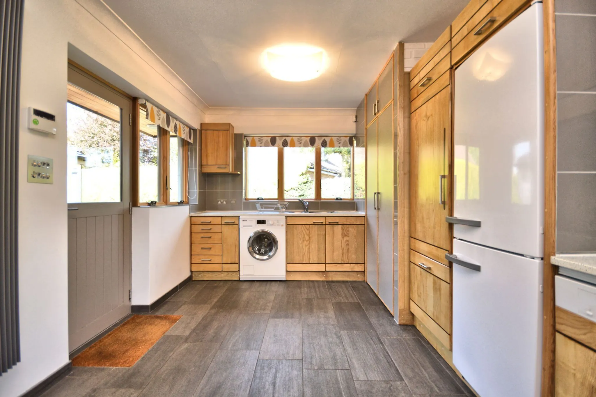 Flat South Walk in Broadland