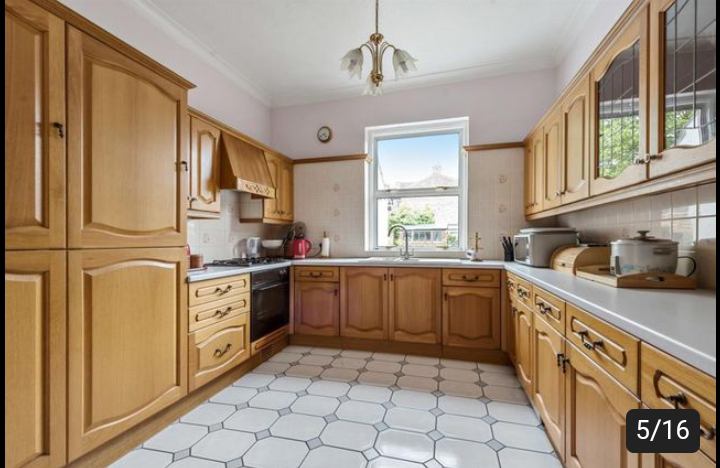 Room Stanstead Road in Greater London