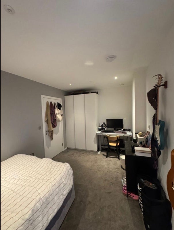 Room Victory Parade in Greater London