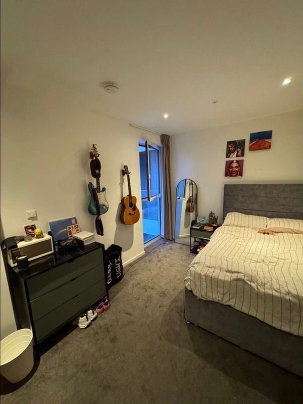 Room Victory Parade in Greater London