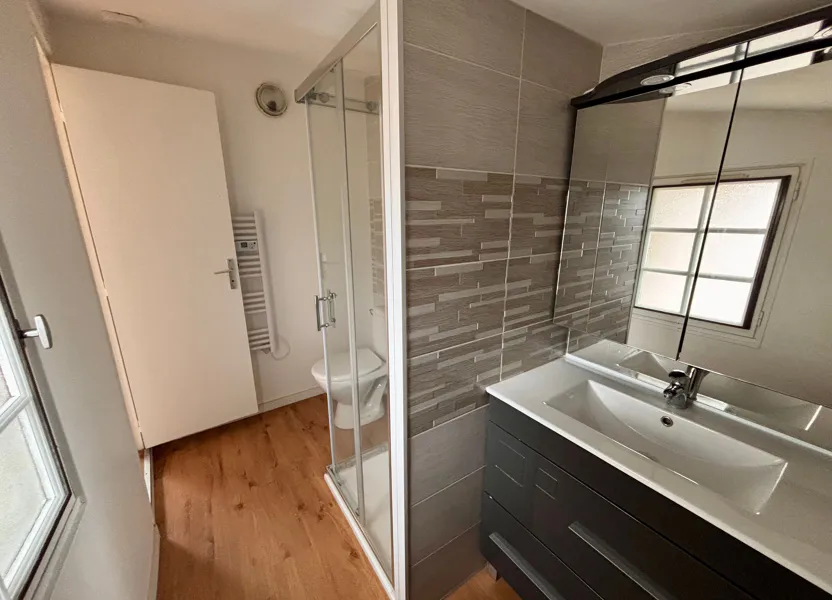 Room Rue Sully in Périgueux