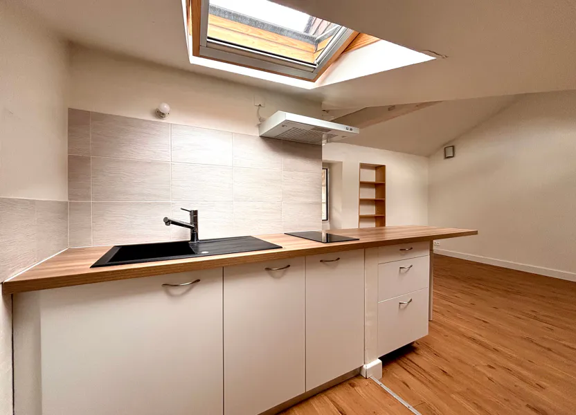 Room Rue Sully in Périgueux