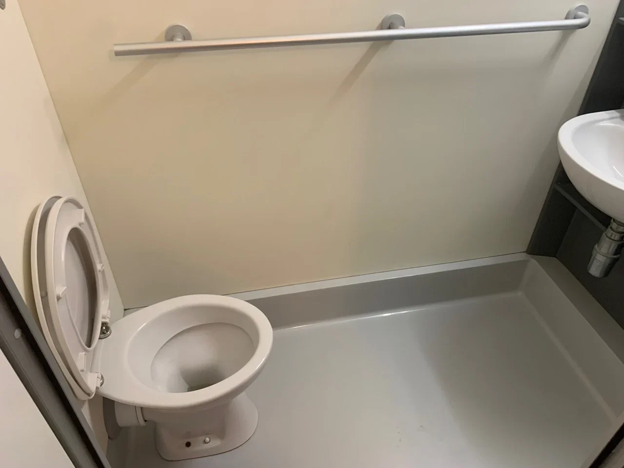 Room Lebus Street in Greater London