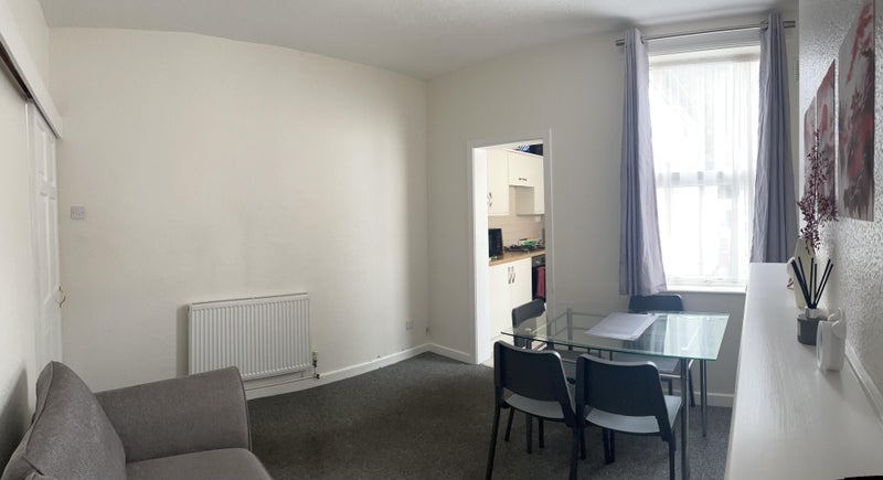 Room David Road in Coventry