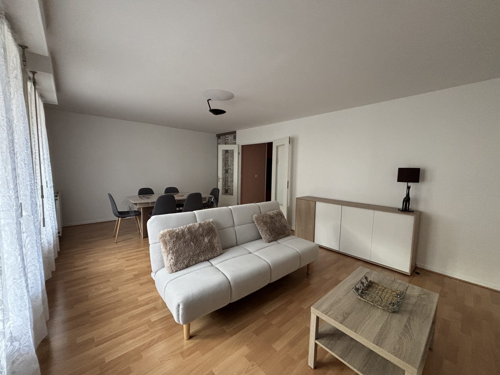 Appartement Rue de Lisbonne à Rosny-sous-Bois