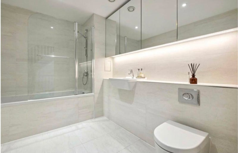 Room Vinery Way in Greater London
