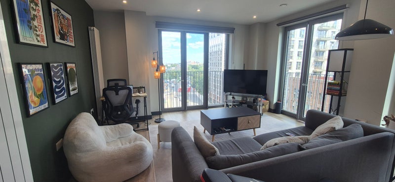 Room Swandon Way in Greater London