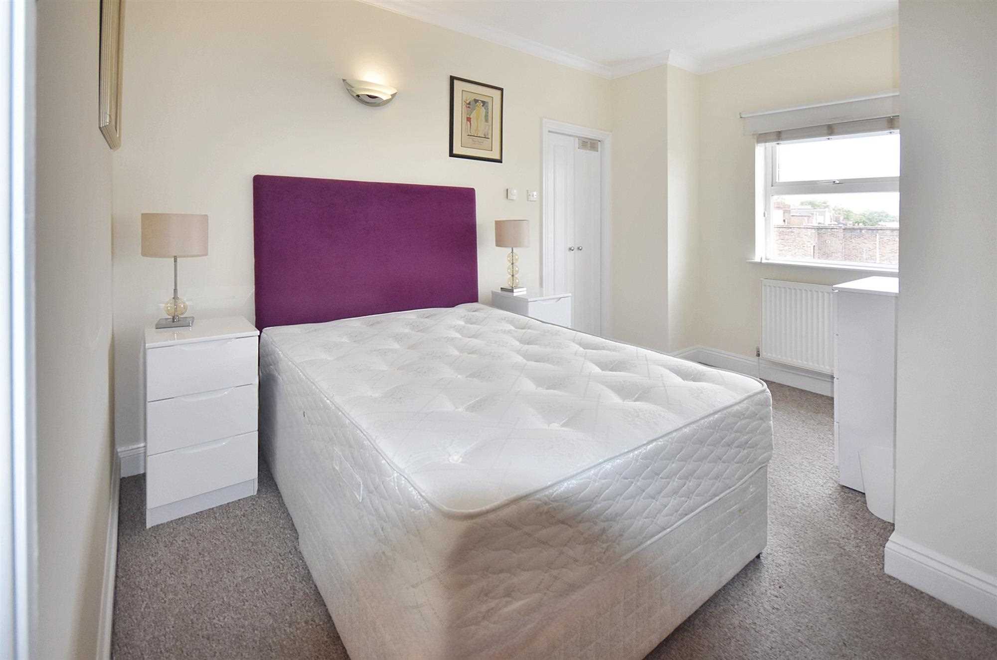 Flat Windmill Passage in Greater London