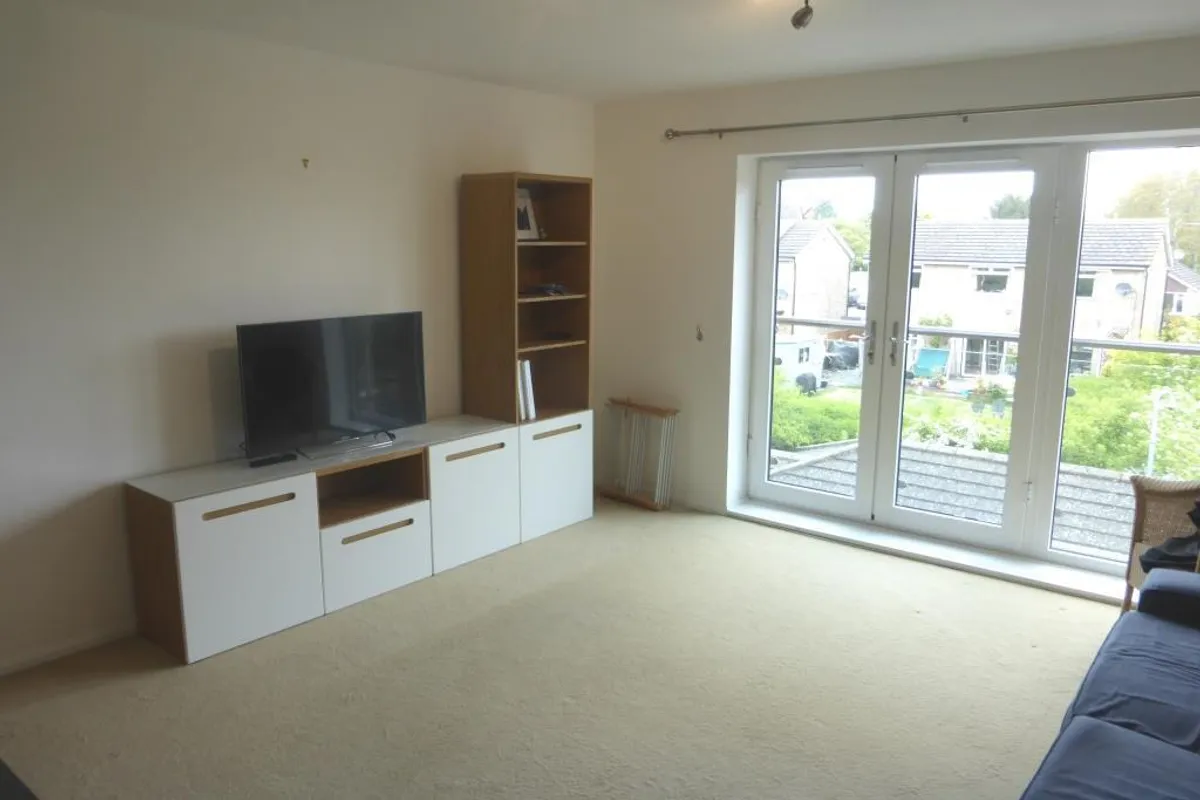 Flat Longdales Road in Lincoln
