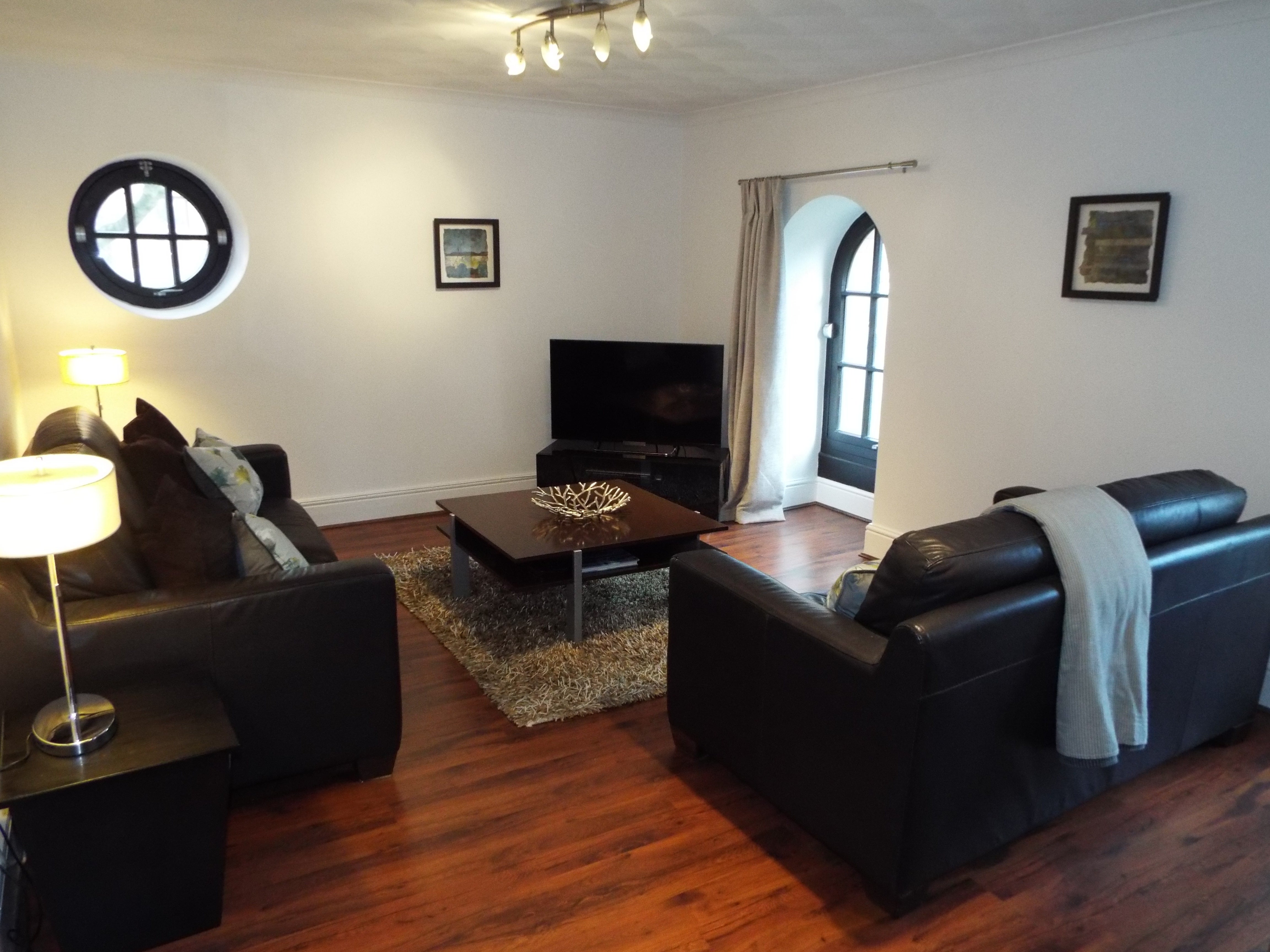 Flat Llansannor Drive in Cardiff