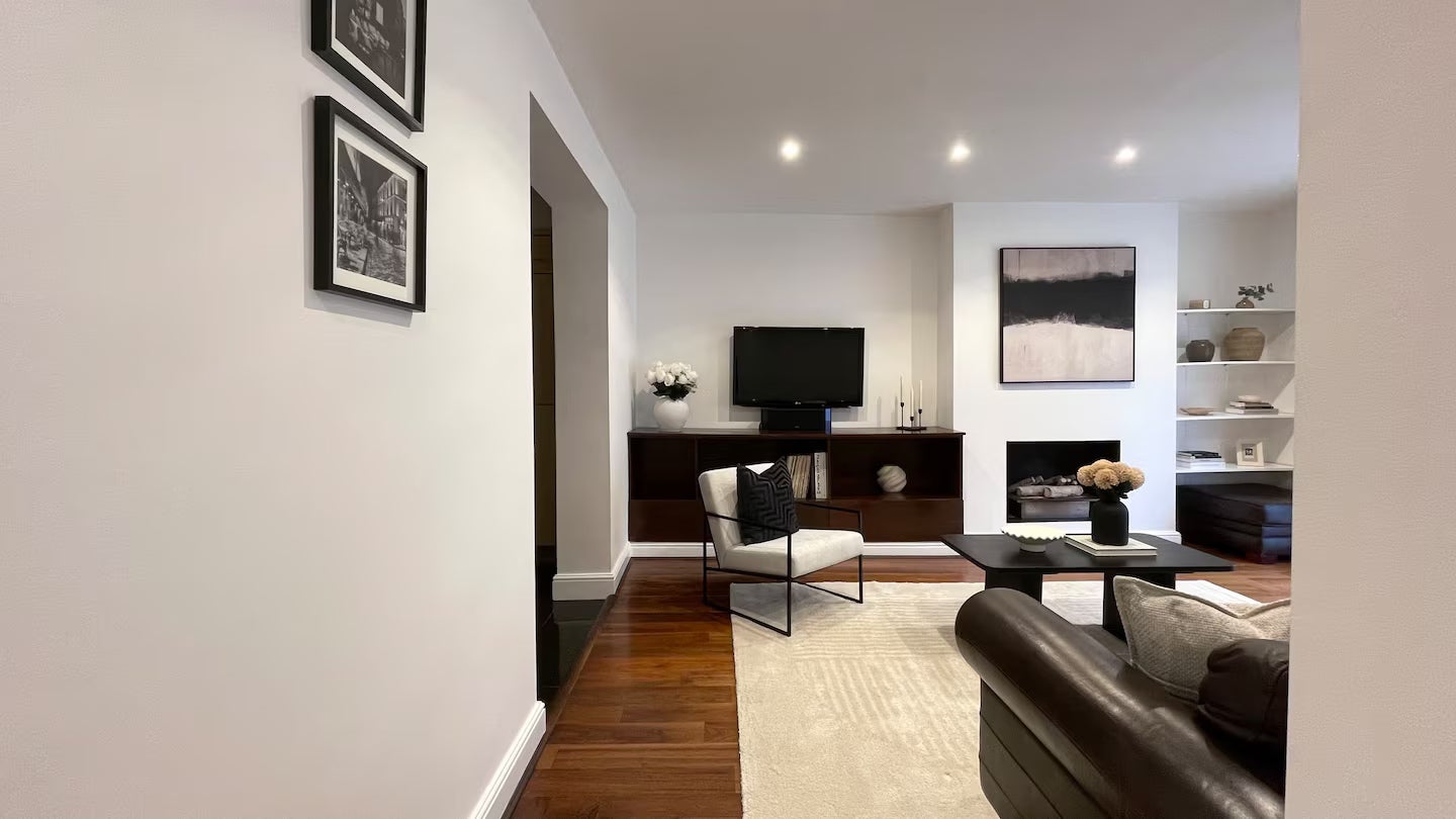 Flat Greville Road in Greater London