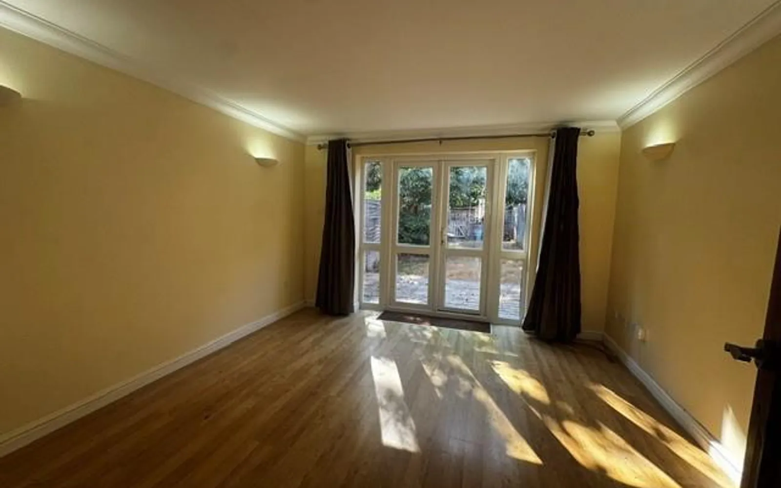 House Overcombe Close in Poole