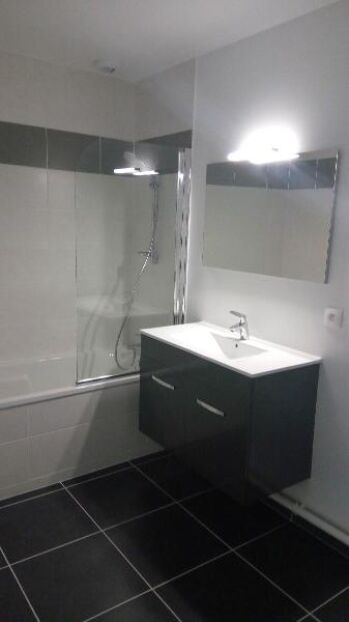 Appartement Place Drouet d'Erlon à Reims