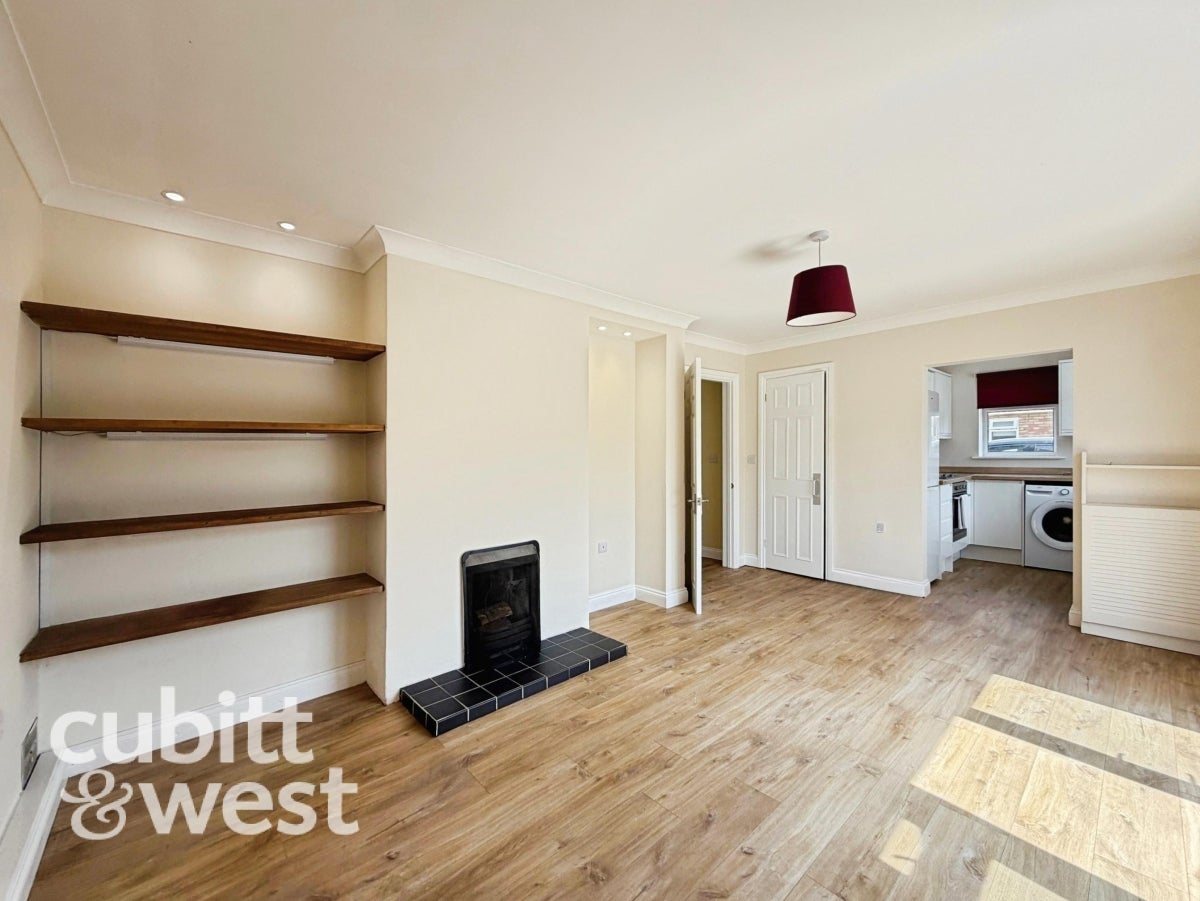 Flat Lorne Road in Portsmouth