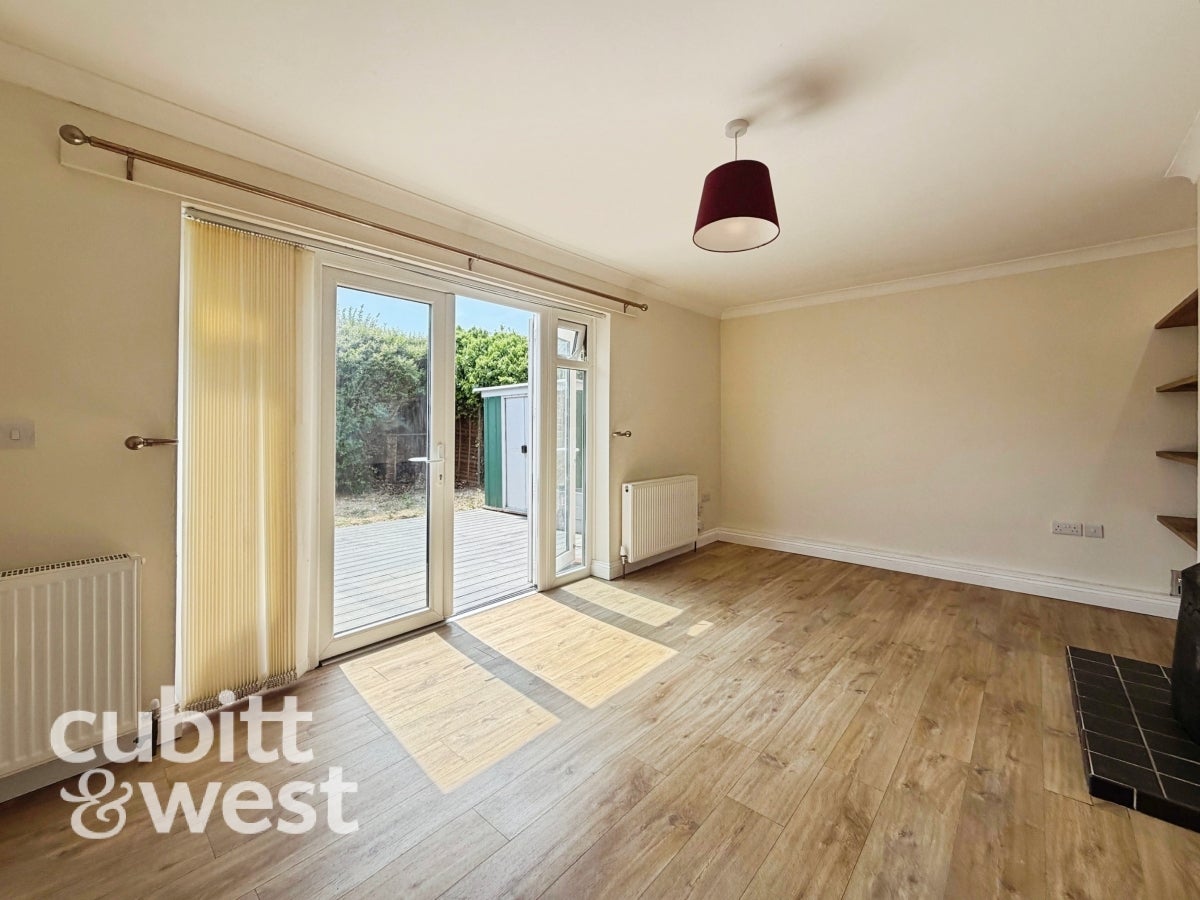 Flat Lorne Road in Portsmouth