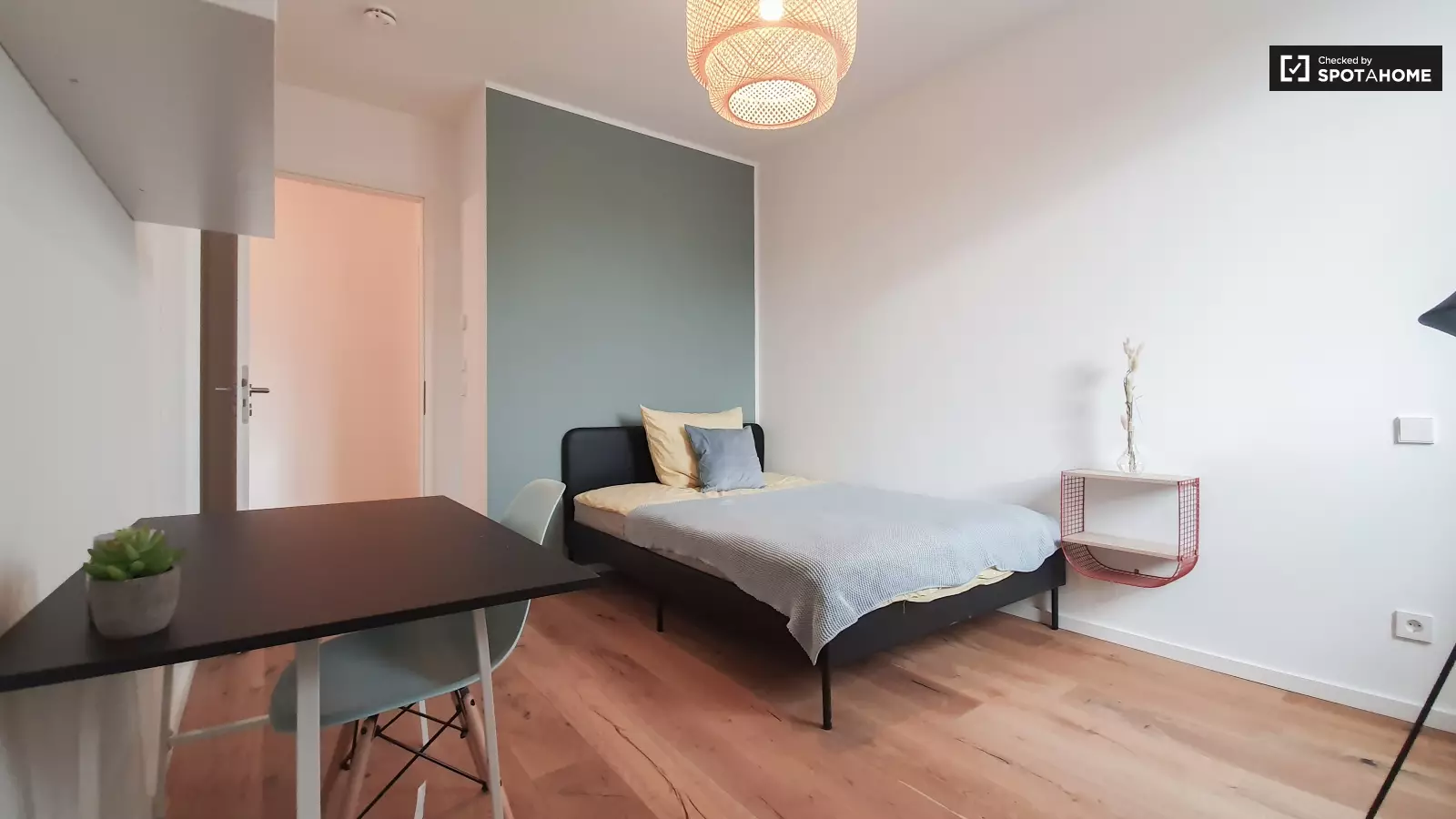 Wohnung Nazarethkirchstraße in Berlin