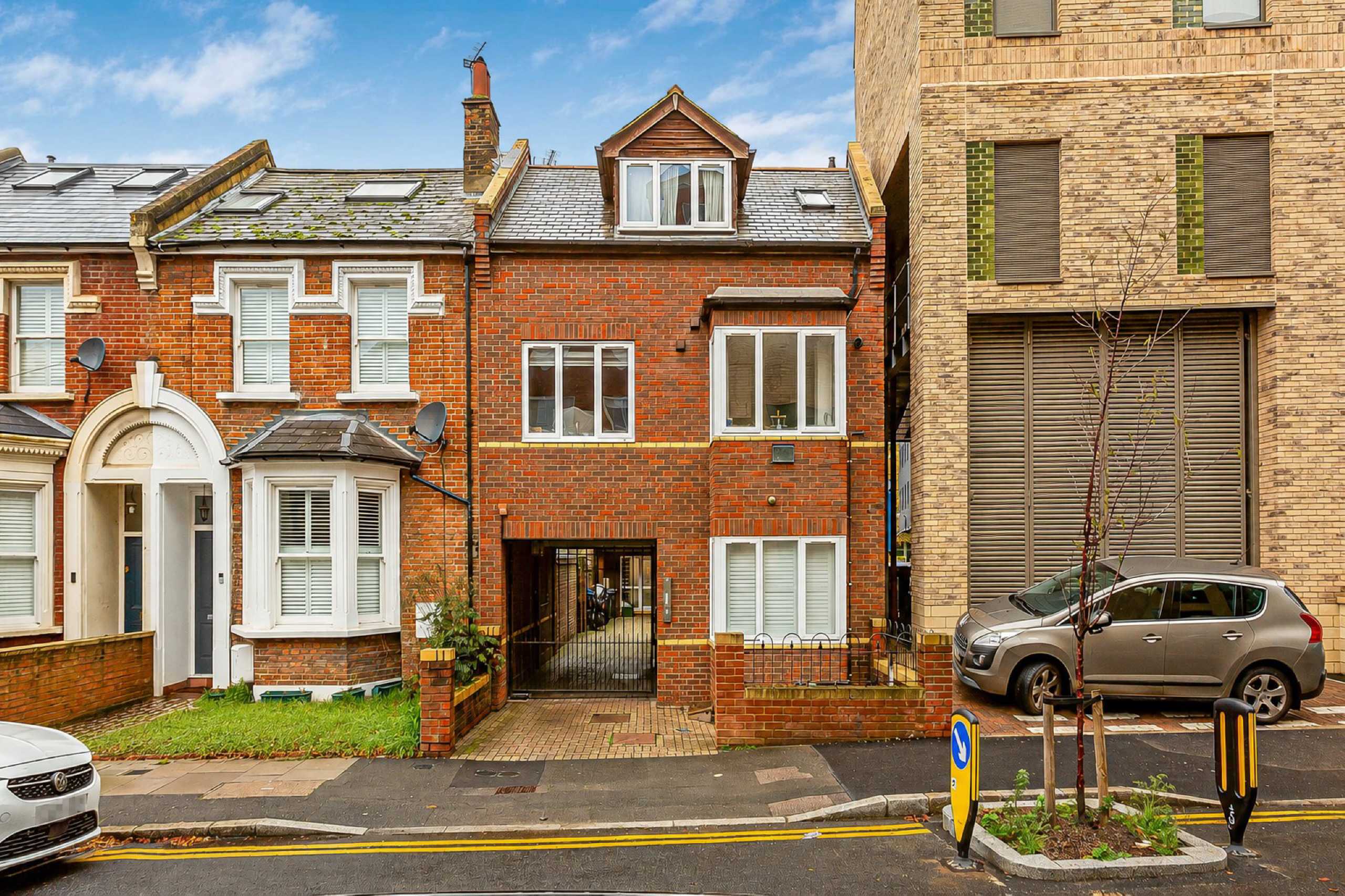 Flat Graham Road in Greater London