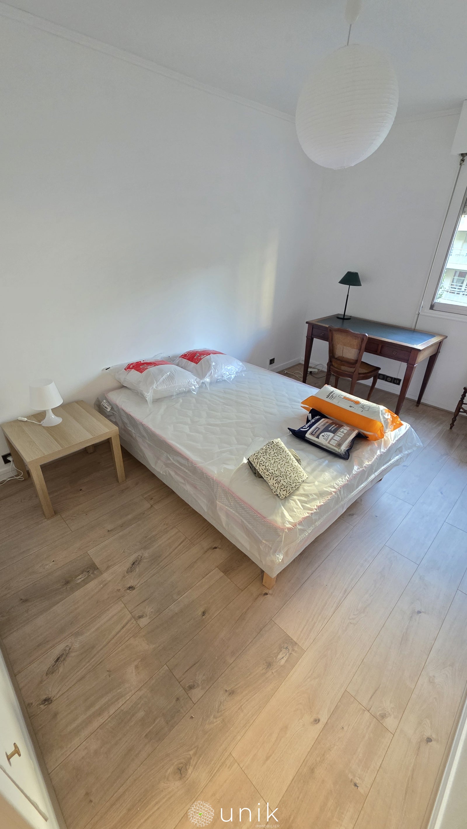 Room Allée du Nouveau Monde in Montpellier
