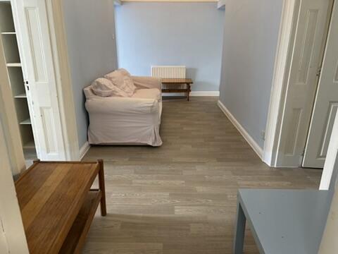 Room Gloucester Road in Bristol