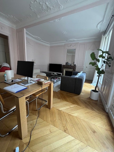 Appartement Rue de Sèvres à Paris