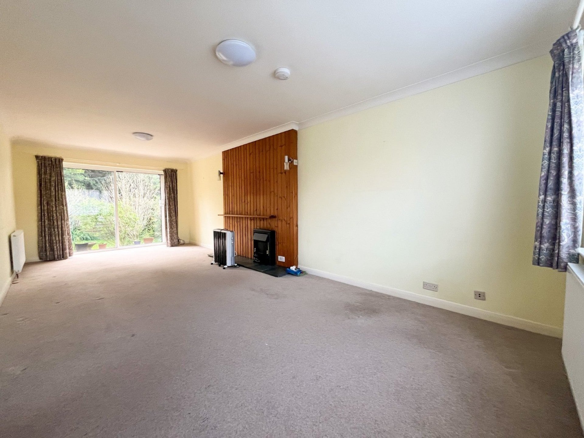 House Rushmoor Grove in Backwell