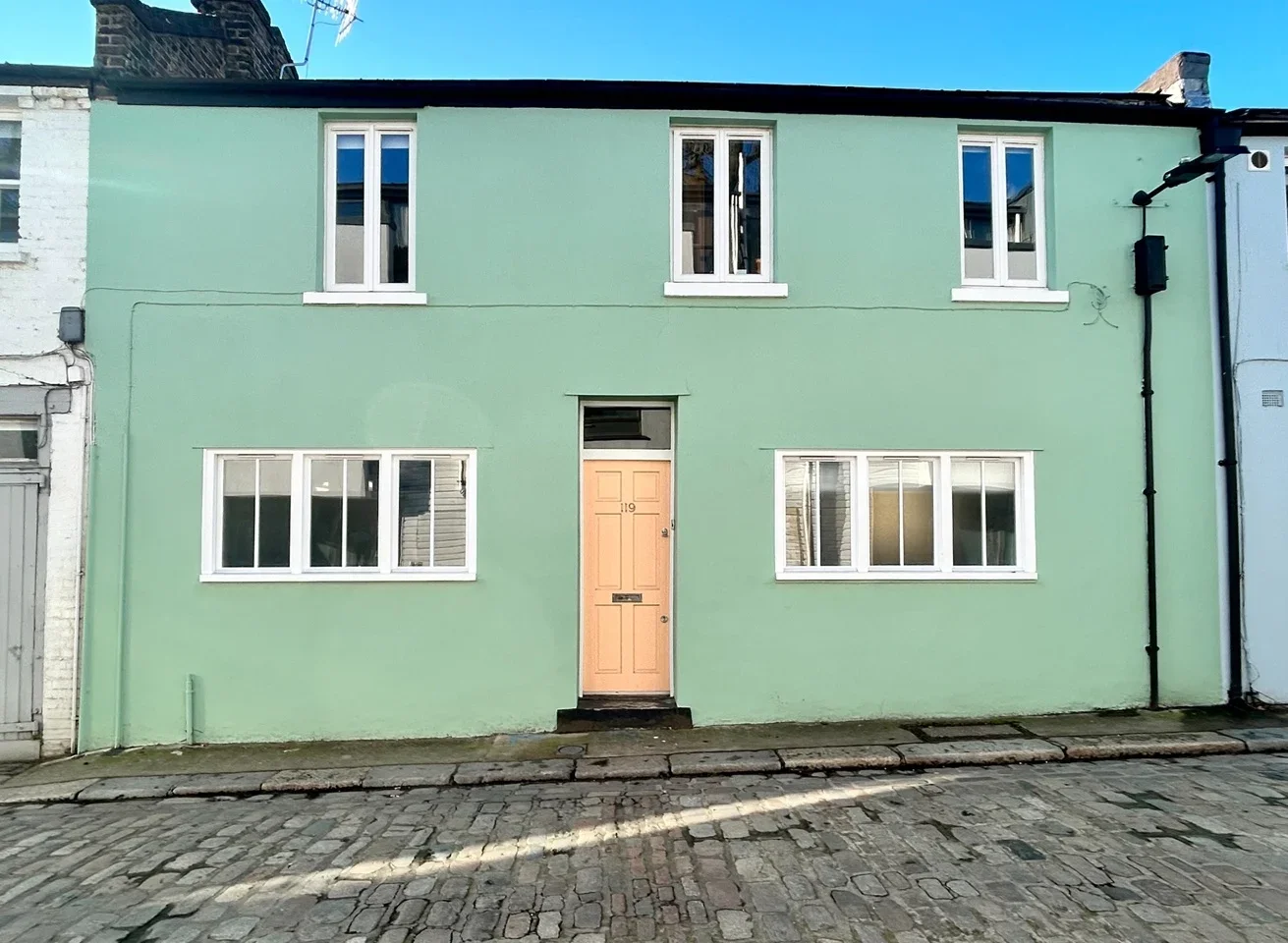 Flat Camden Mews in Greater London