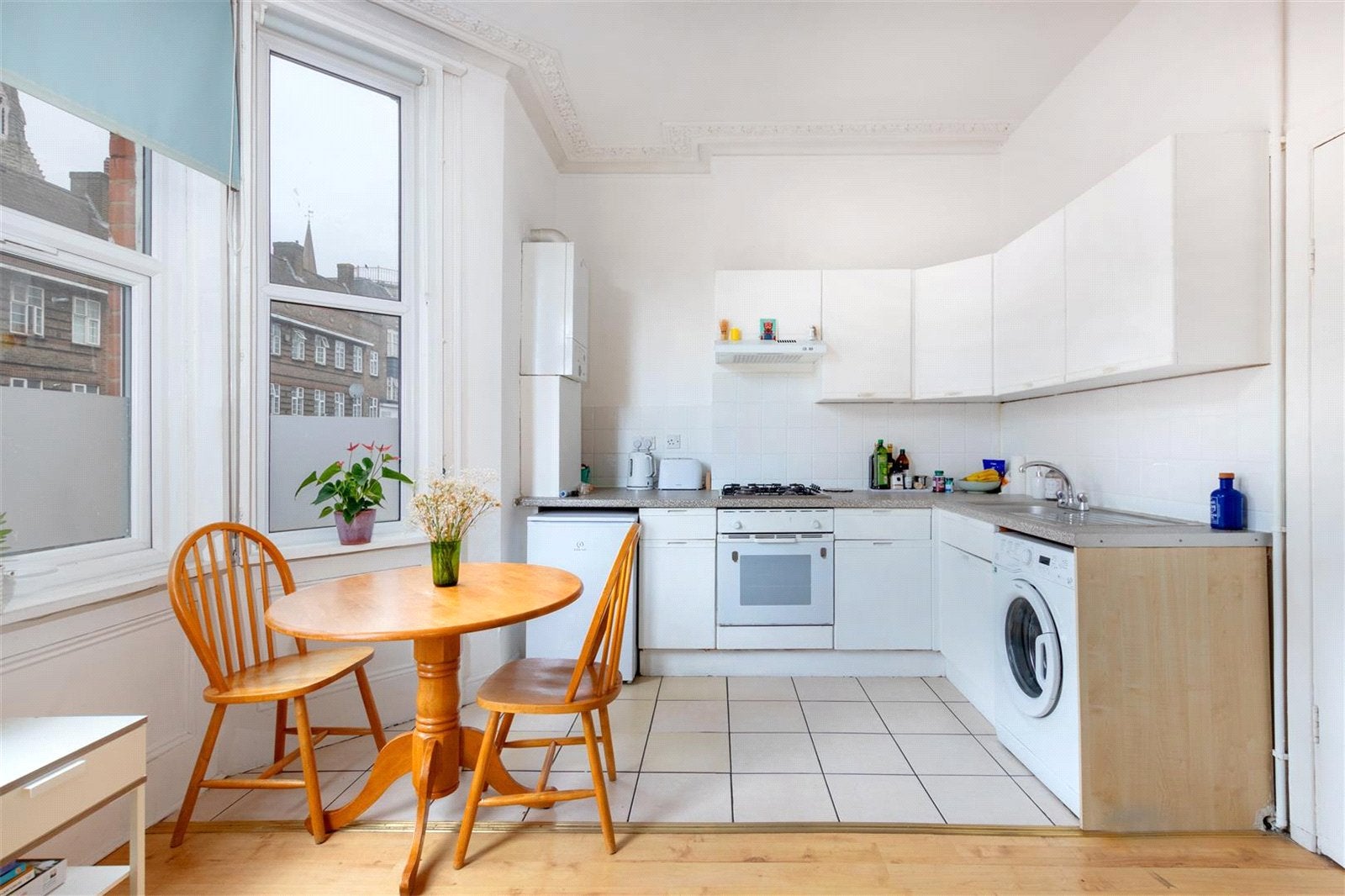 Flat Streatham High Road in Greater London