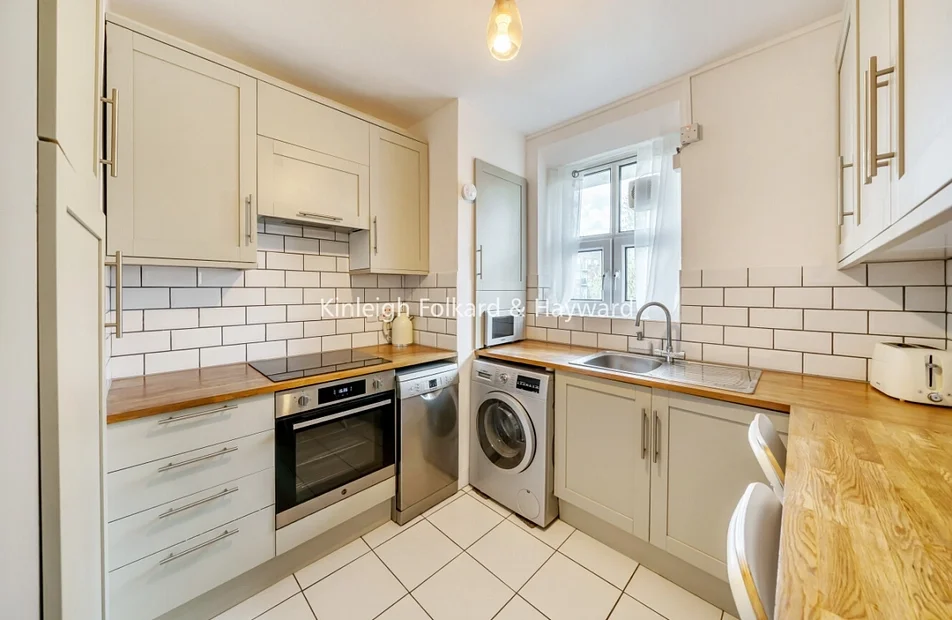 Flat Lambeth Walk in Greater London
