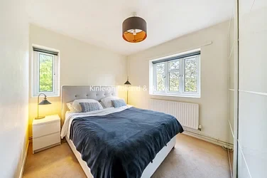 Flat Lambeth Walk in Greater London