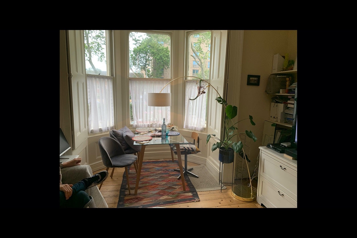Flat Pembroke Road in Greater London