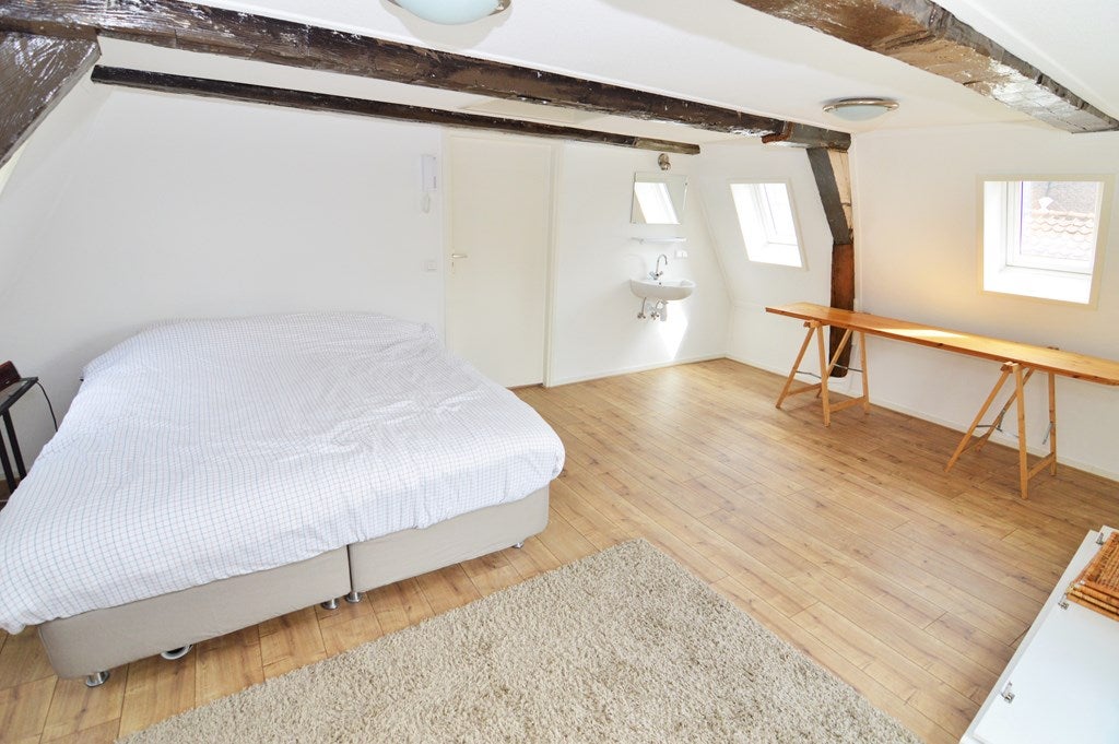 Appartement te huur: Kromme Elleboogsteeg 2A, Weesp