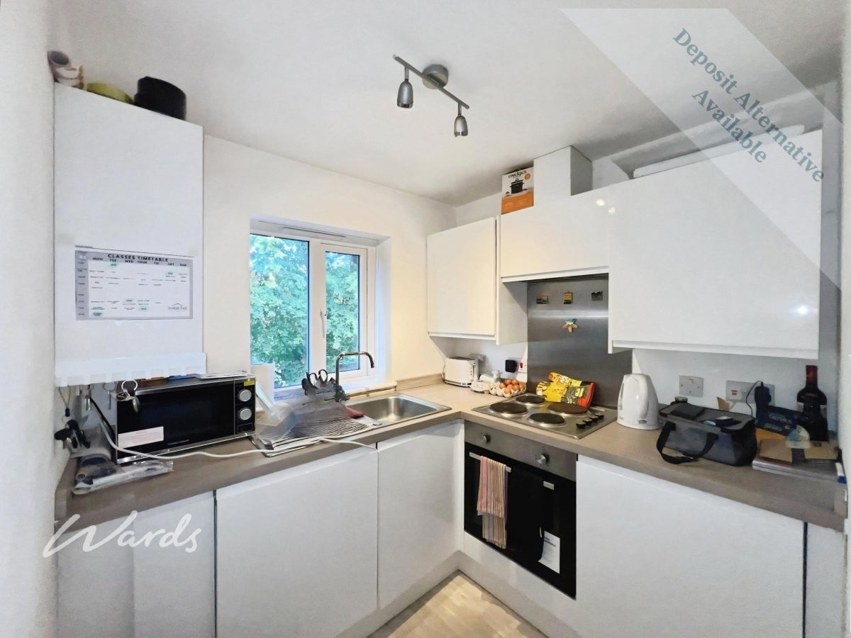 Flat Spillett Close in Borough of Swale