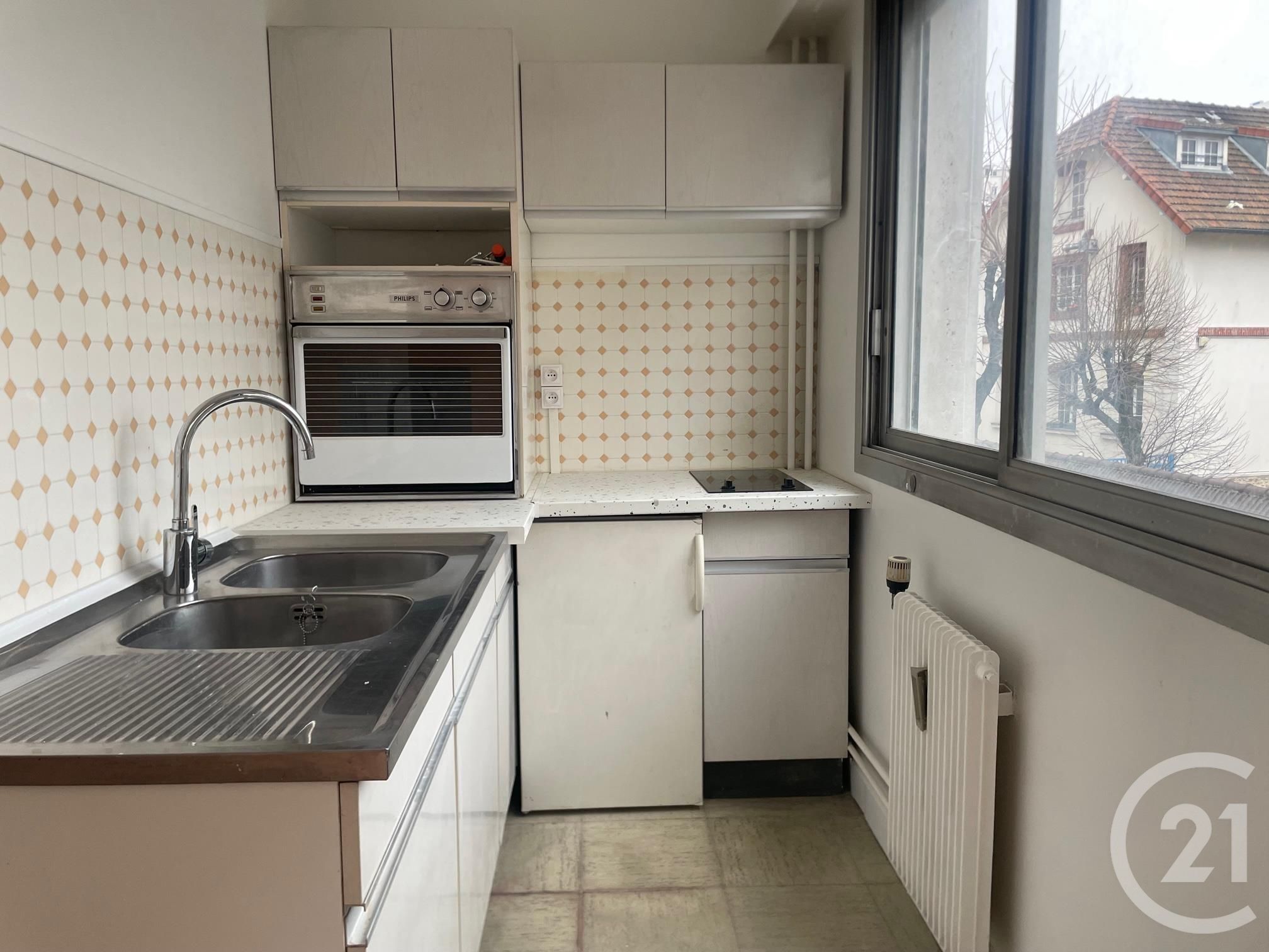 Flat Rue des Meuniers in Paris