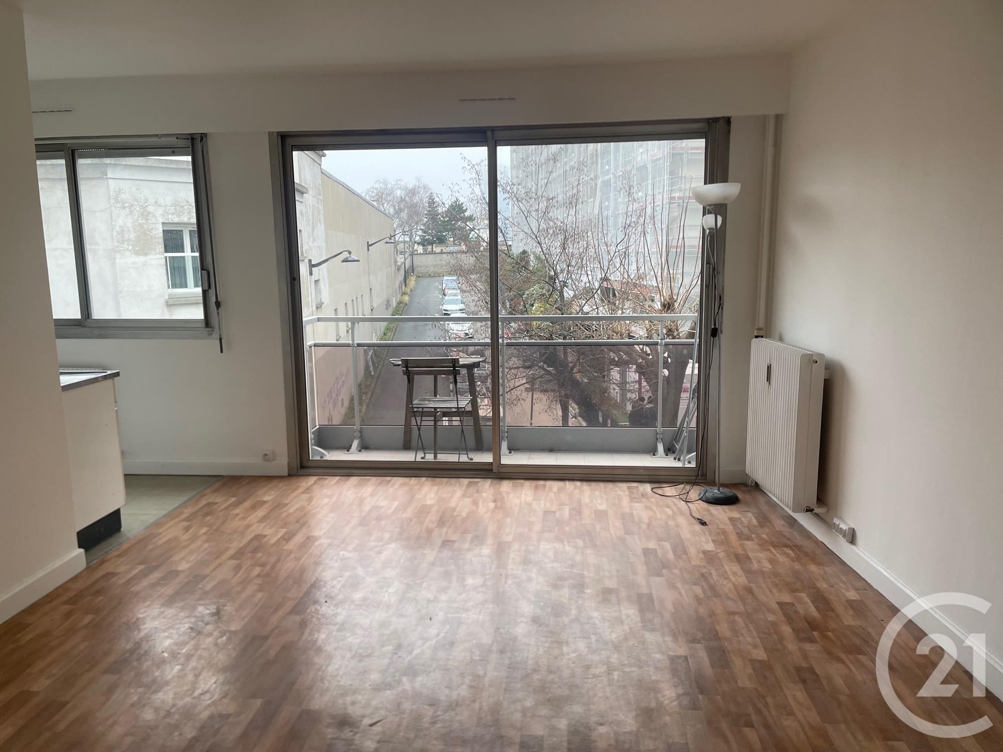 Flat Rue des Meuniers in Paris