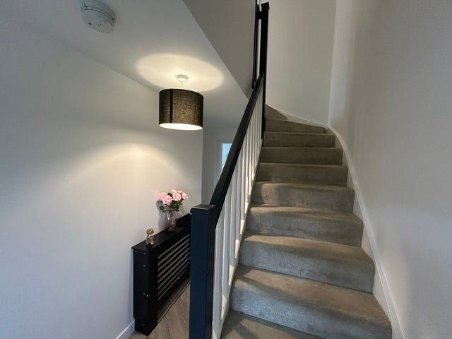 House Dornie Way in Bishopton